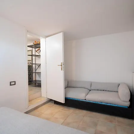 Caletta Nest 108 *