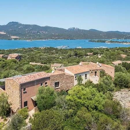 Caletta Nest 108