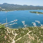 Caletta Nest 108 Apartman *